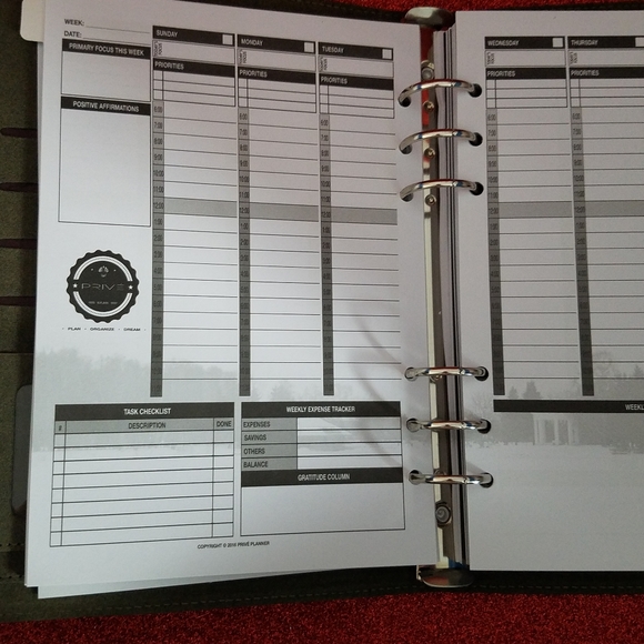 Daily Planner, Calendar, Journal, and Organizer - Picture 8 of 12